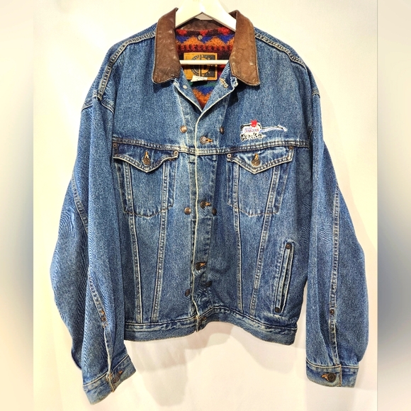 Molson Canadian Rocks Other - 90s Vtg MOLSON CANADIAN ROCKS Denim Jacket Removable Tribal Pattern Lining sz XL